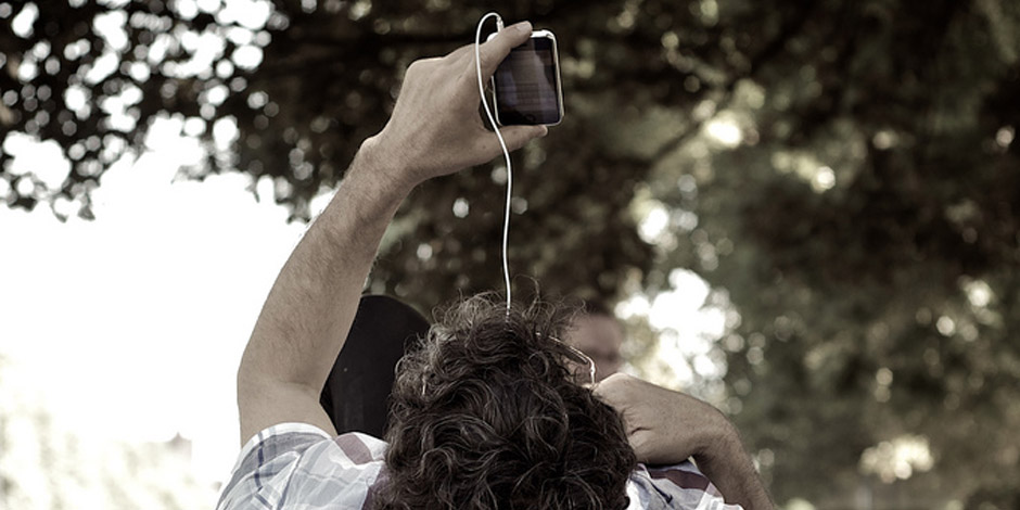 在线手机号压力测试